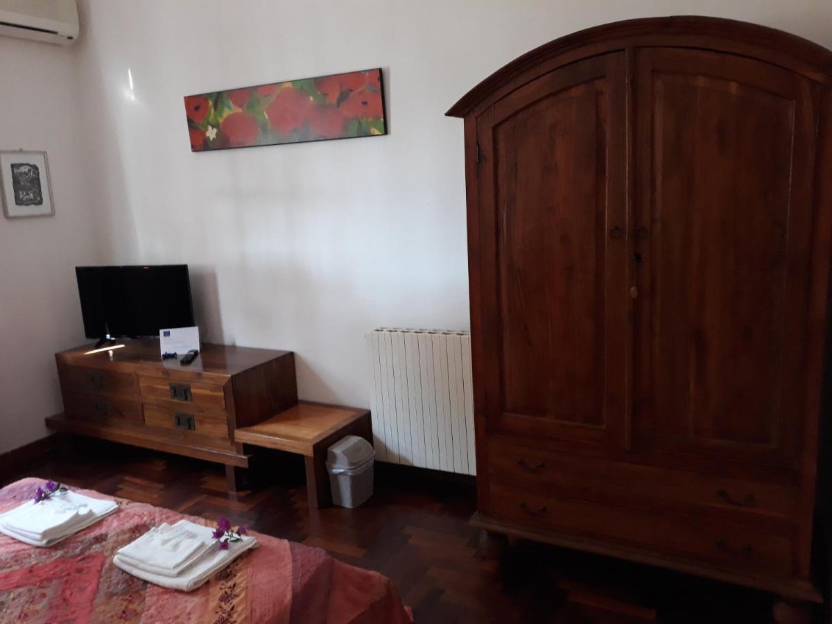 Delle Torri Bed & Breakfast *
