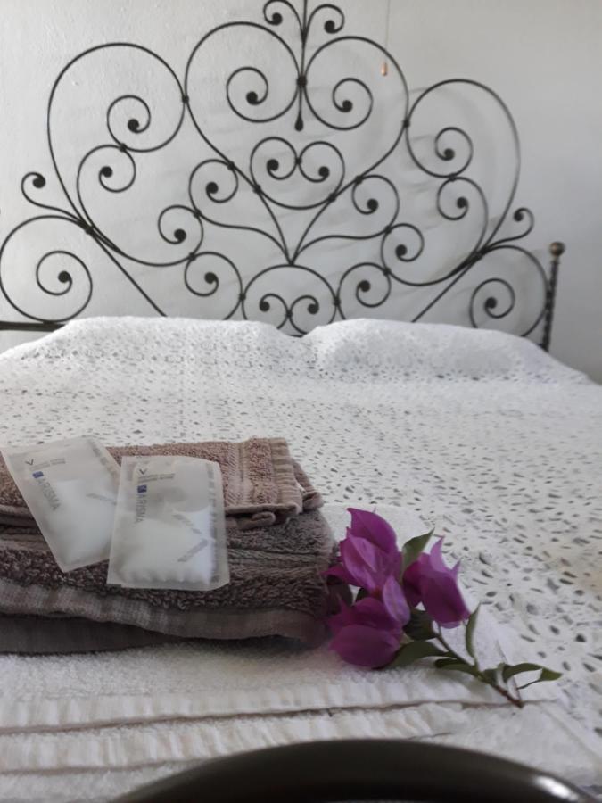 Bed & Breakfast Delle Torri Pula